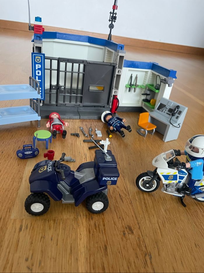 Playmobil commissariat police - photo numéro 2