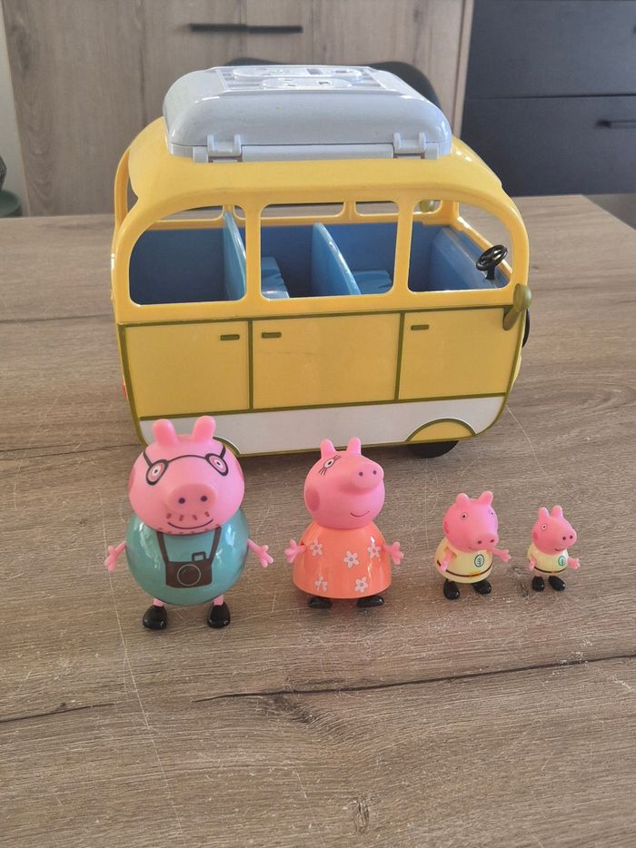 Camping Car Peppa Pig