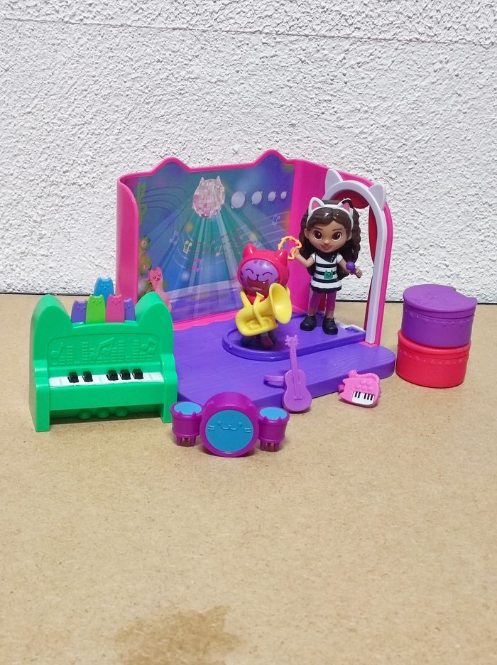 La salle de musique de DJ miaou - pièce gabby chat - photo numéro 5