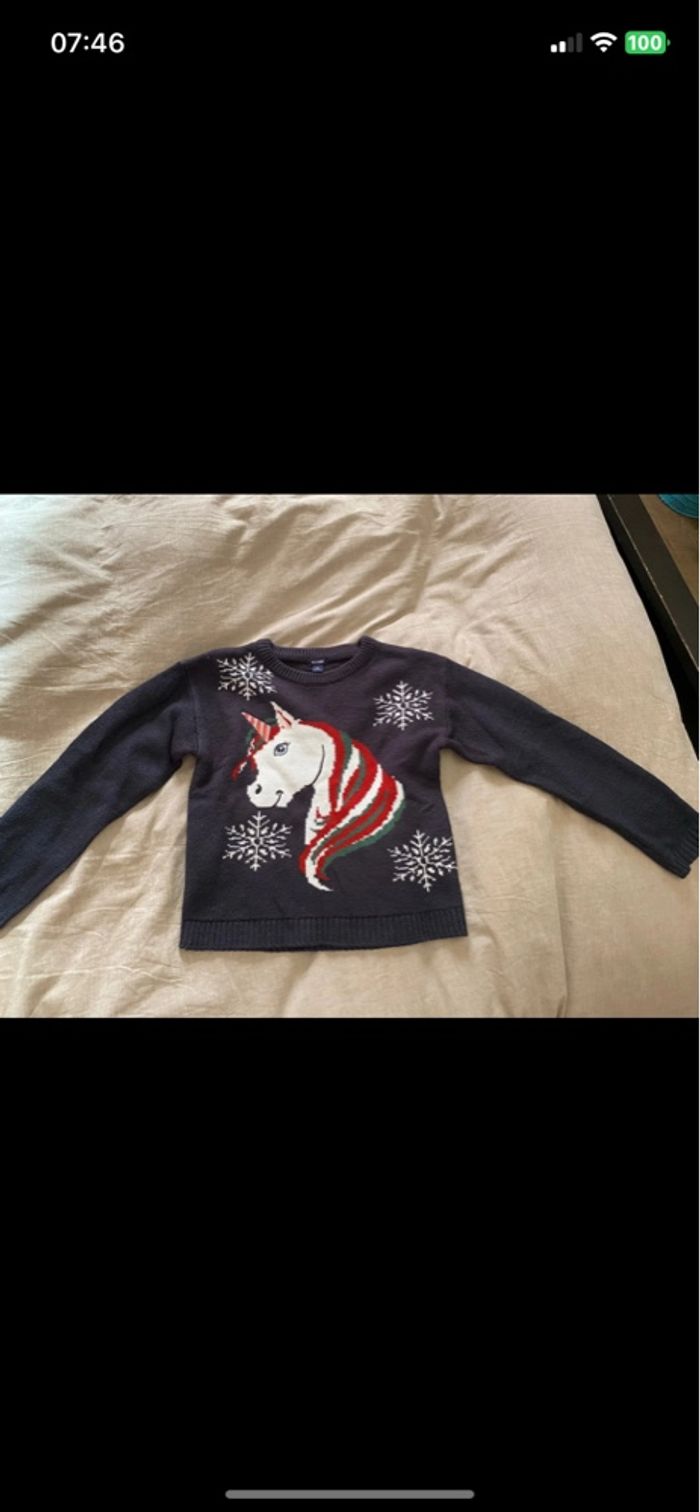 Pull noël taille 8 ans