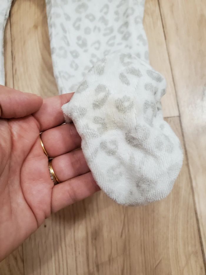 Pyjama/Grenouillère Hivers 18 Mois - photo numéro 6