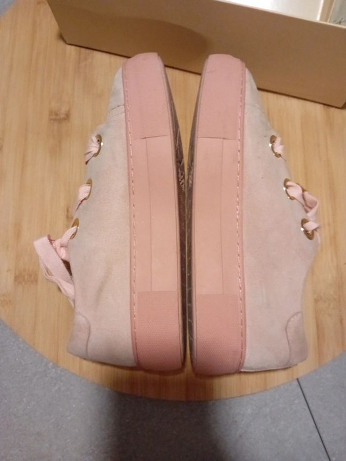 Chaussure P.37 Rose , lacet en tissu . - photo numéro 7