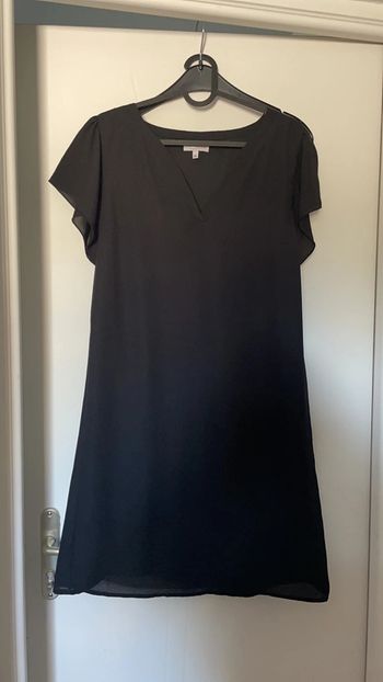 Robe noire taille 38