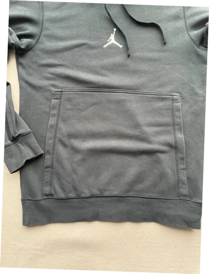Sweat à capuche noir Jordan taille XS en très bon état - photo numéro 6