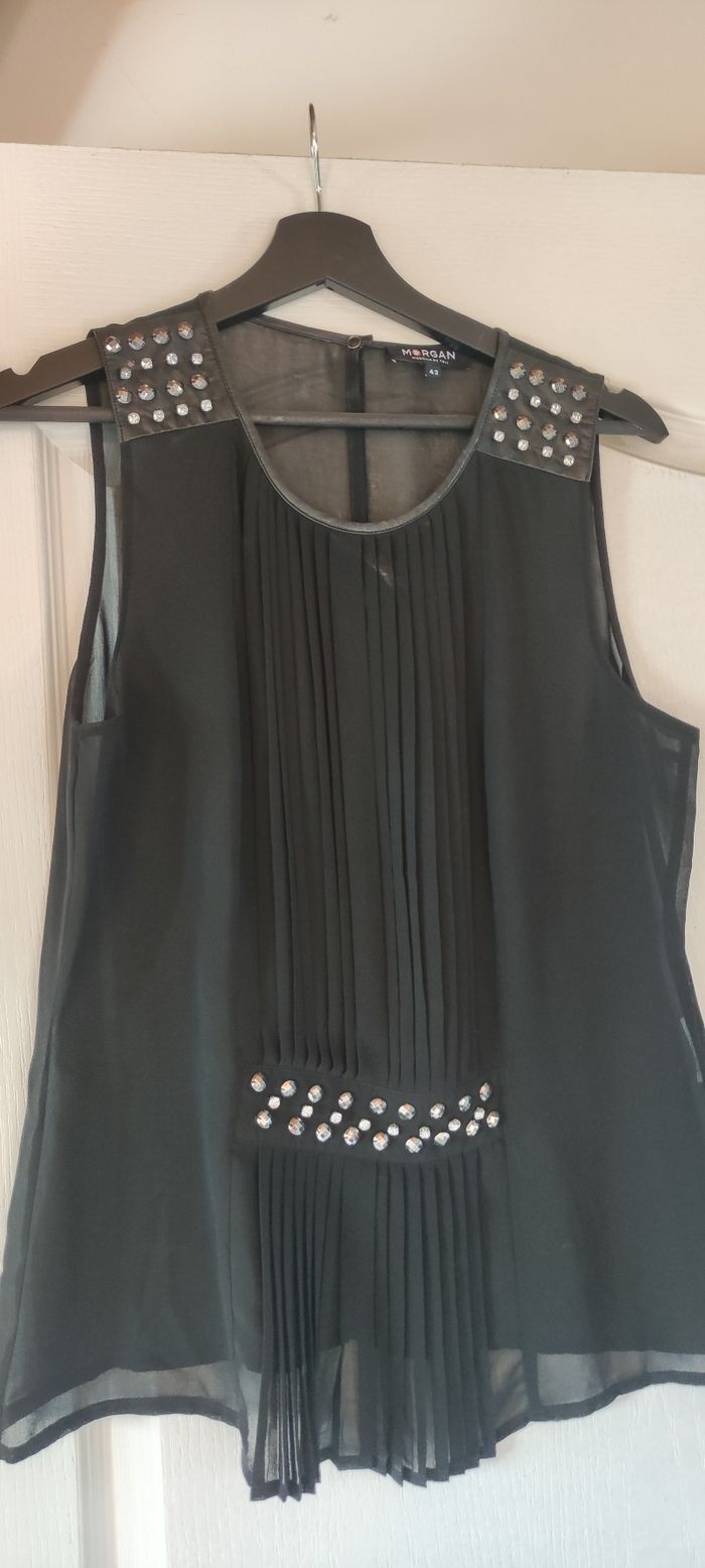 Haut Morgan noir sans manches