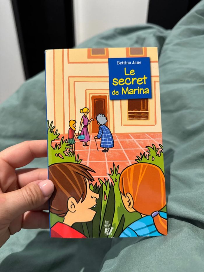Livre le secret de marina