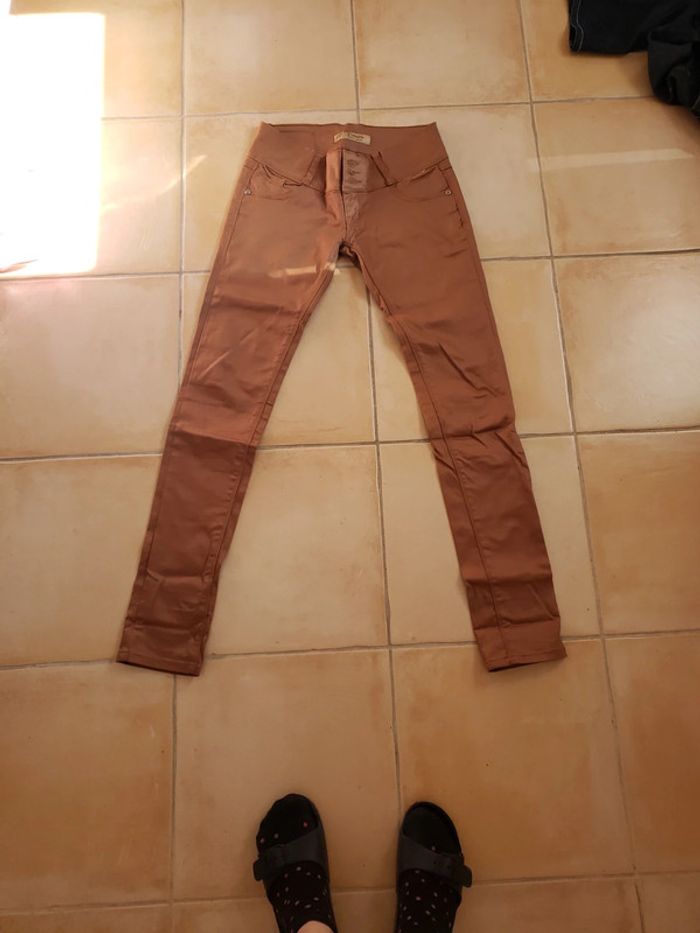 Pantalon - photo numéro 3