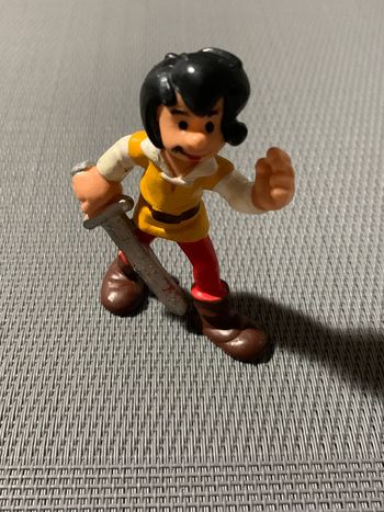 Figurine Schtroumpf Johan avec Épée PUYO 1978