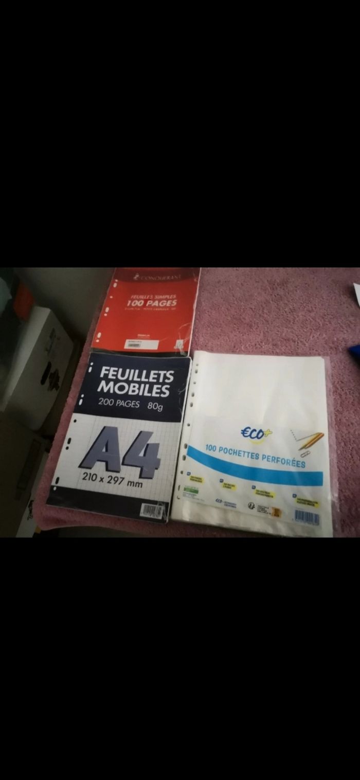 Lot de fournitures