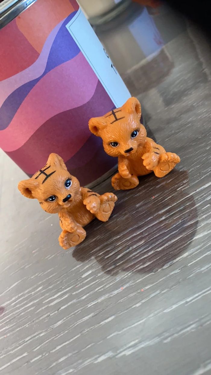 Figurines tigres