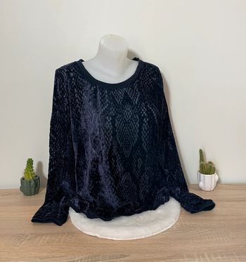 Pull léger marine en velours transparent VILA