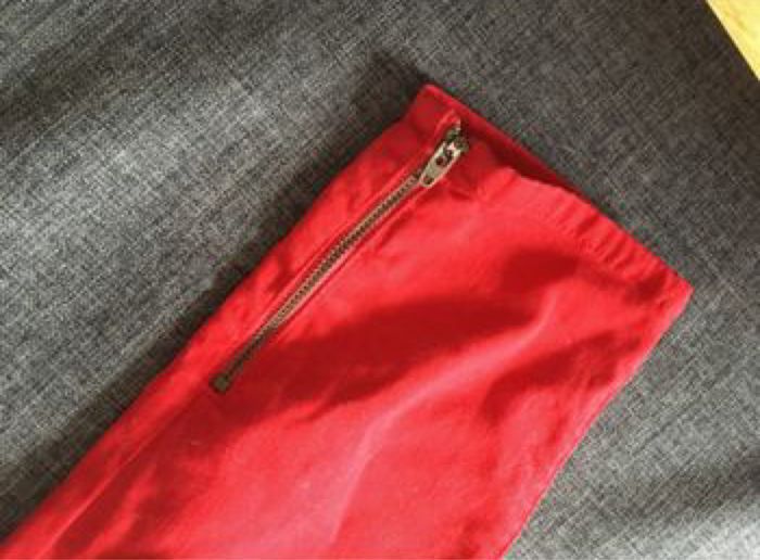 Pantalon rouge - photo numéro 2