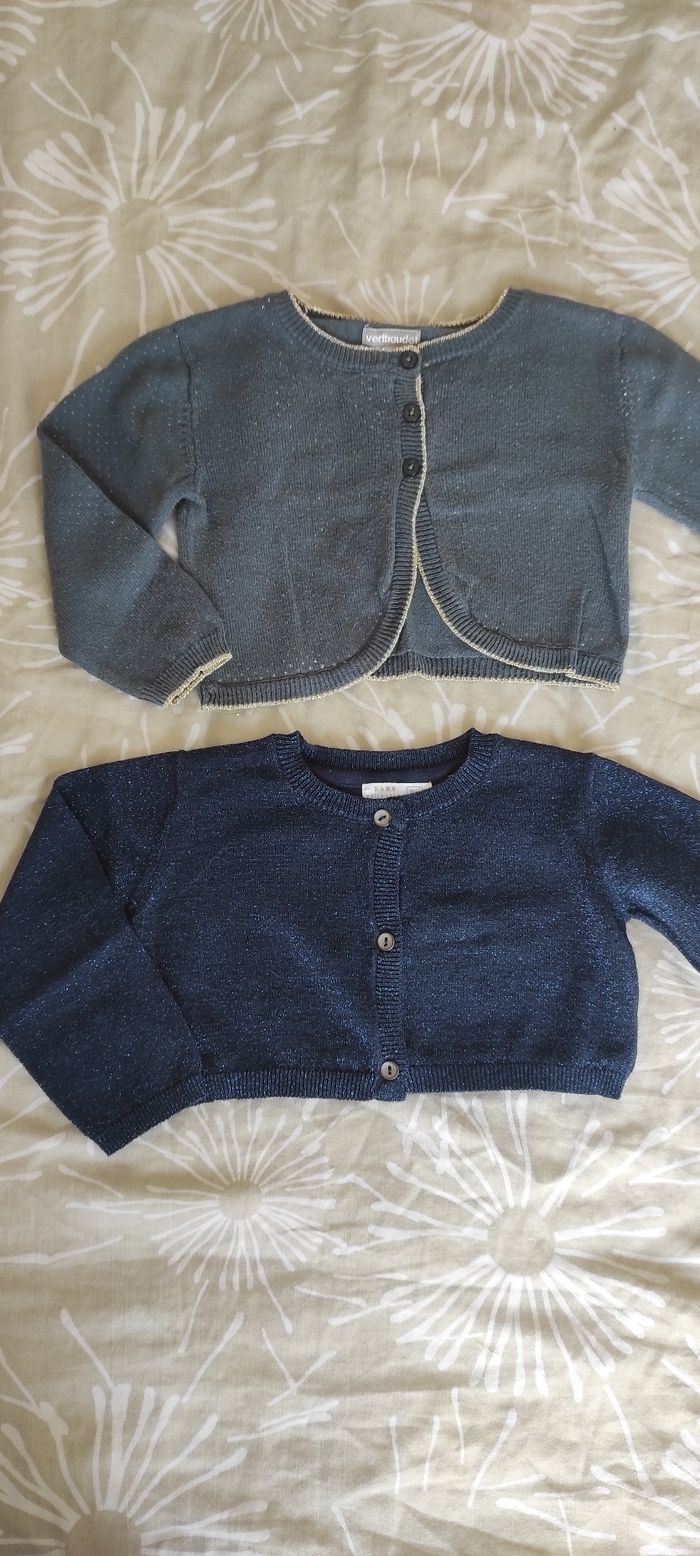 Lot 2 gilets 24 mois