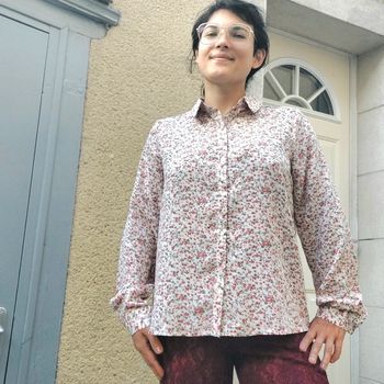 Magnifique chemise fleurie neuve etiqu. taille M