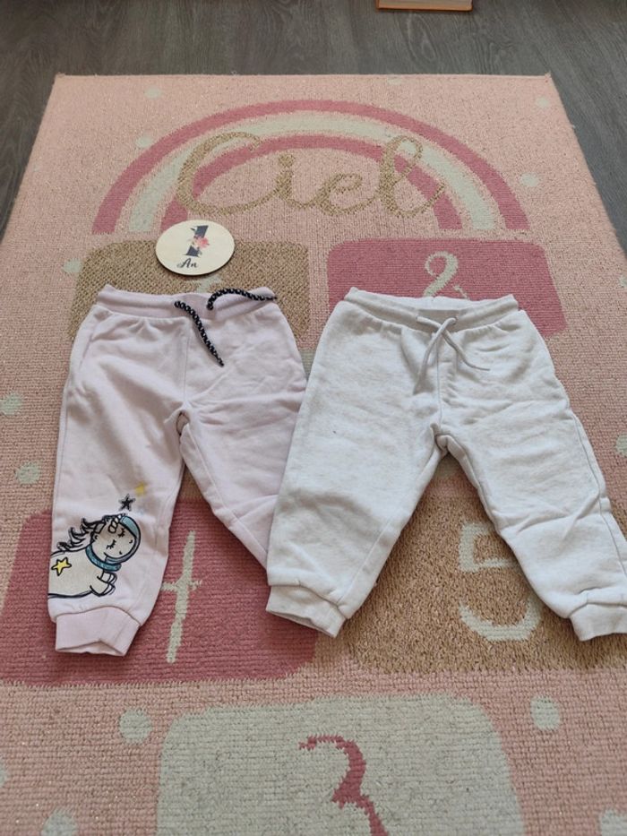 Lot pantalons 12 mois - photo numéro 2