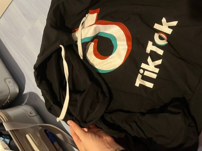 Pull tik tok - photo numéro 3