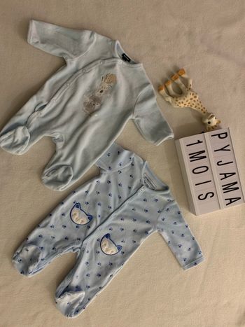 Lot de 13 pyjama