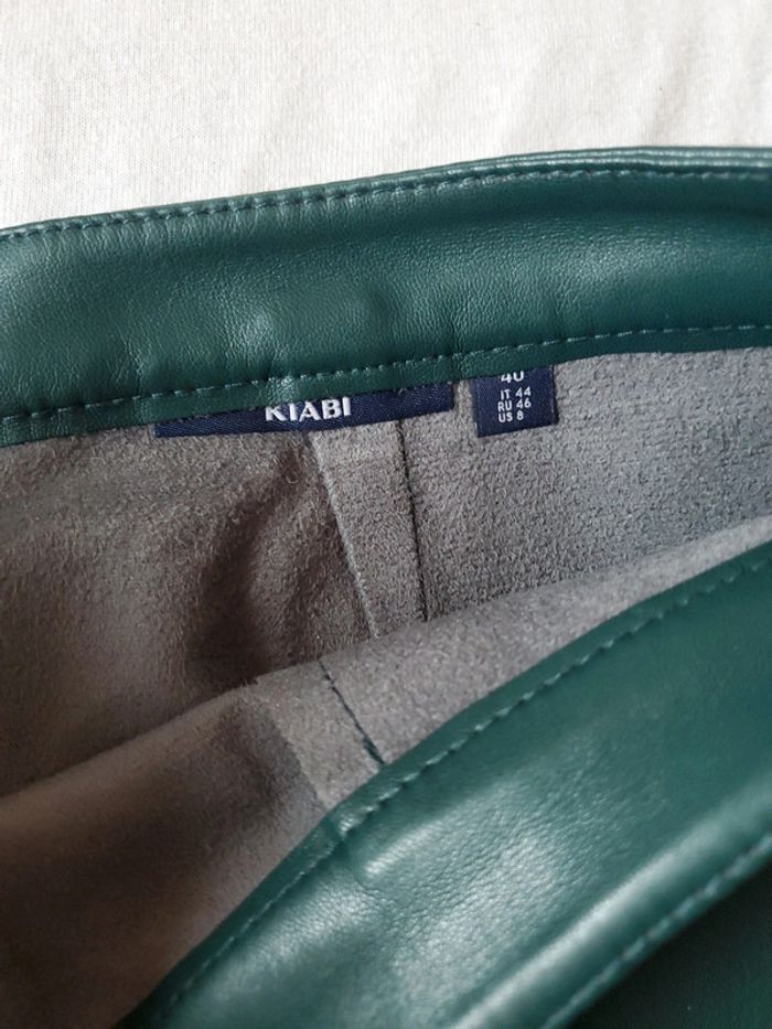 Mini jupe en cuir - photo numéro 2