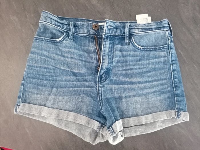 Short en jean fille taille 14ans Abercrombie