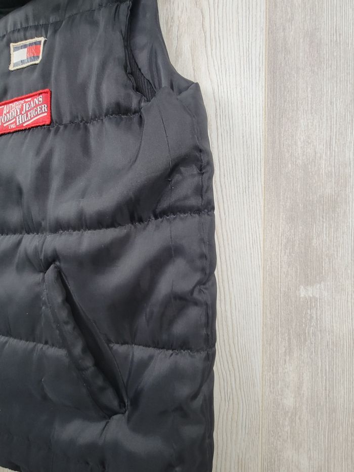 Gilet rembourré Tommy Jeans – taille M (taille petit) – bon état - photo numéro 4