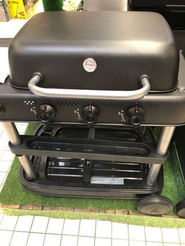 Barbecue XL à Gaz sur Chariot 3 feux avec Thermomètre Intégré HYBA Neuf dans emballage - photo numéro 7