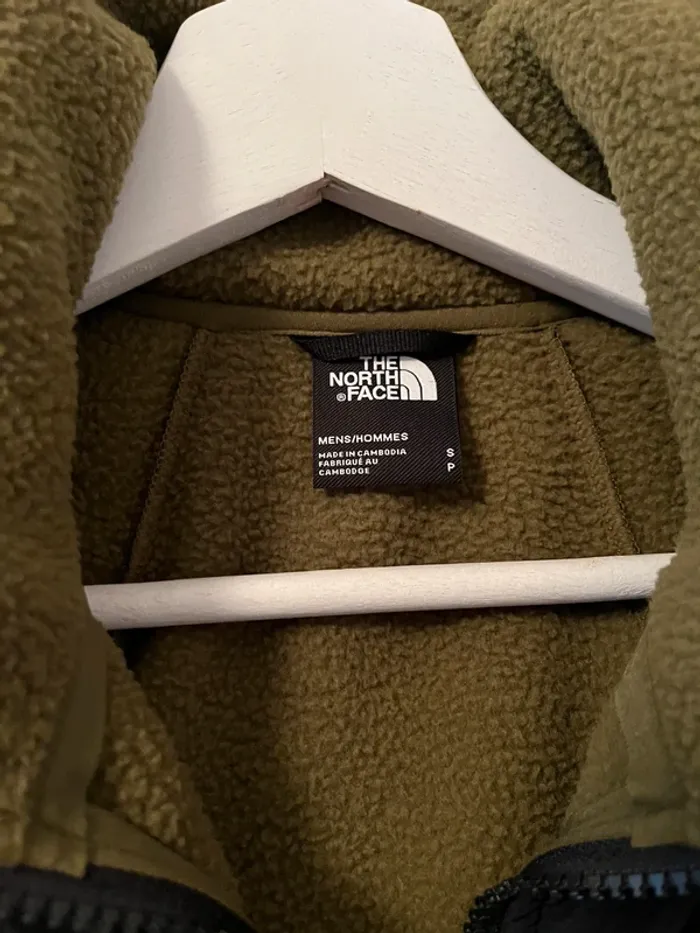 Veste sans manche the north face noir et kaki en polaire - photo numéro 4