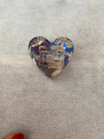 Porte alliances 2 bagues coeur en résine