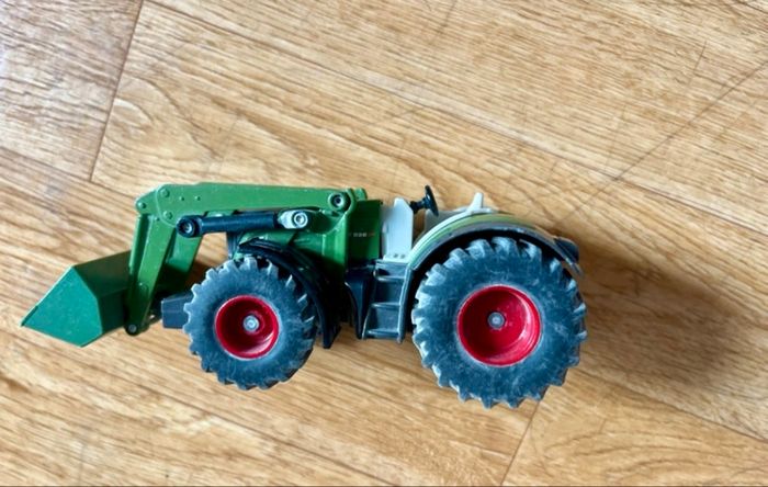 Miniatures tracteur Siku 1975 - photo numéro 2