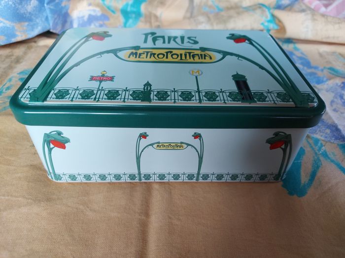 Boite en fer - photo numéro 2