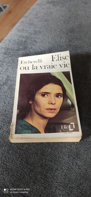 Livre Elise ou la vraie vie