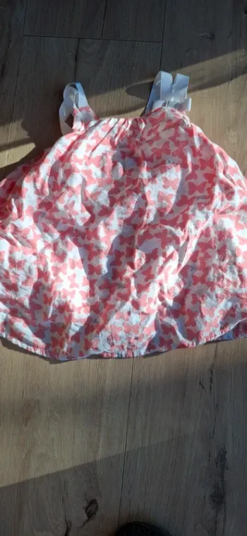 Robe rose