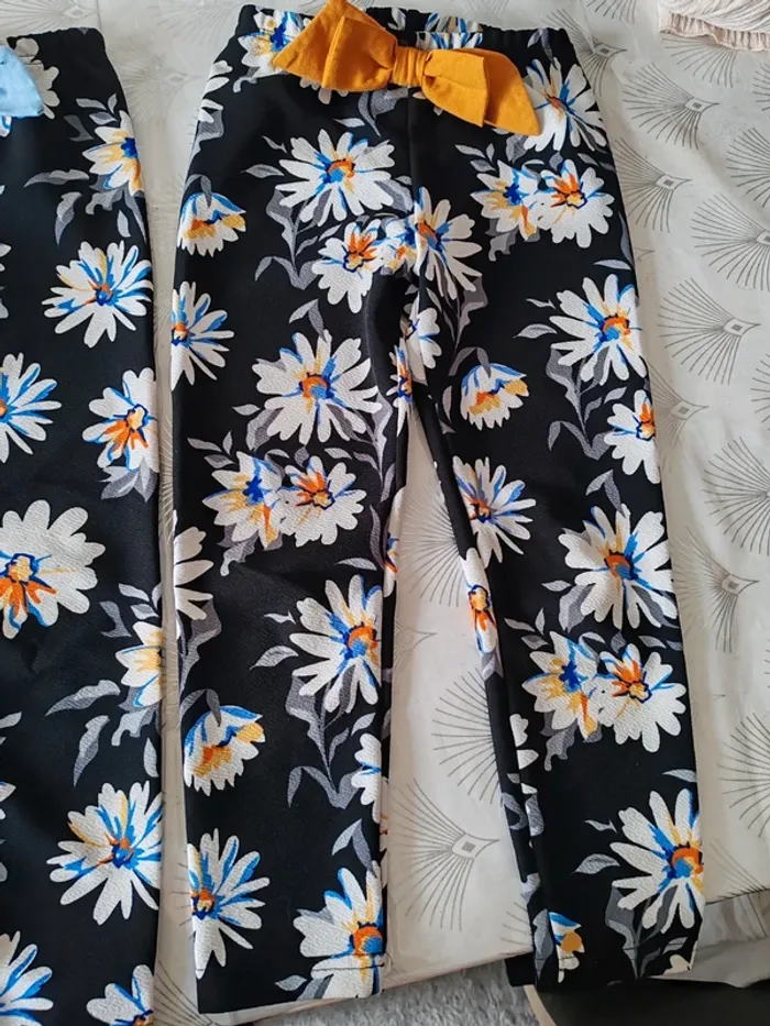 Lot 2 leggings fleuris 6 ans - photo numéro 3