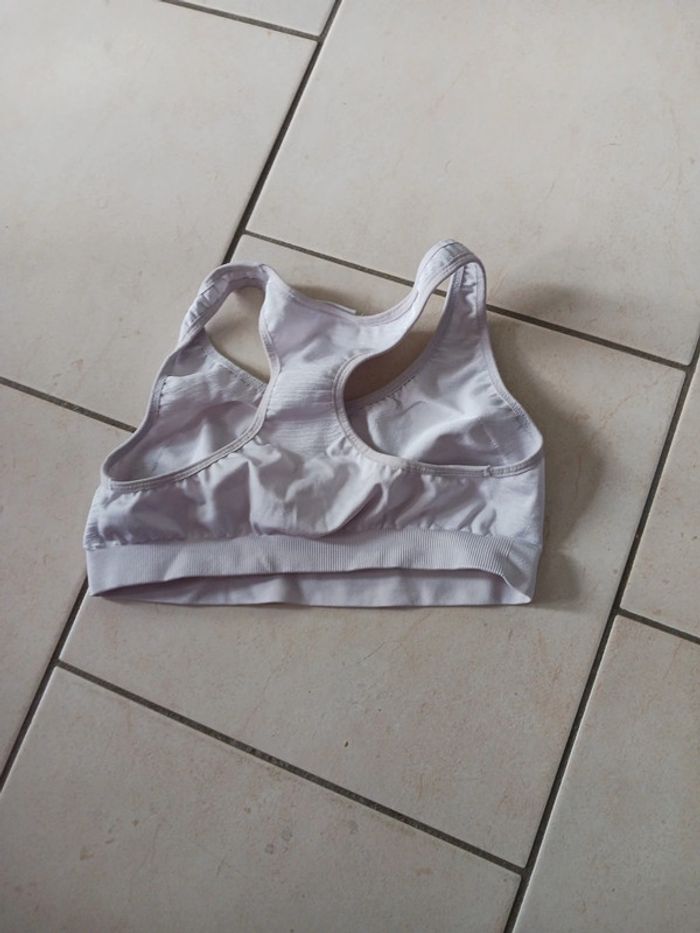 Brassière - photo numéro 2