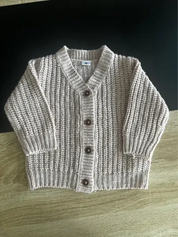Gilet en laine 68 cm