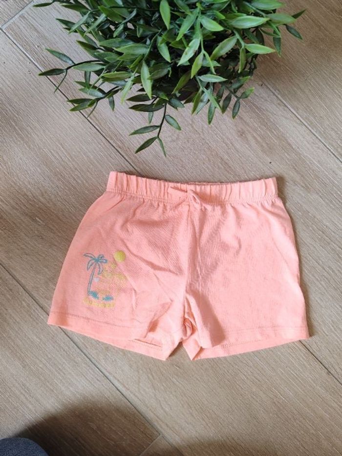 Short 18 mois In extenso Neuf 🌸