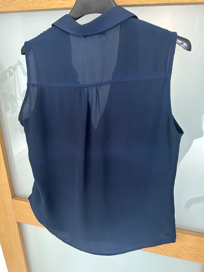 Haut sans manches - taille 1 - photo numéro 2