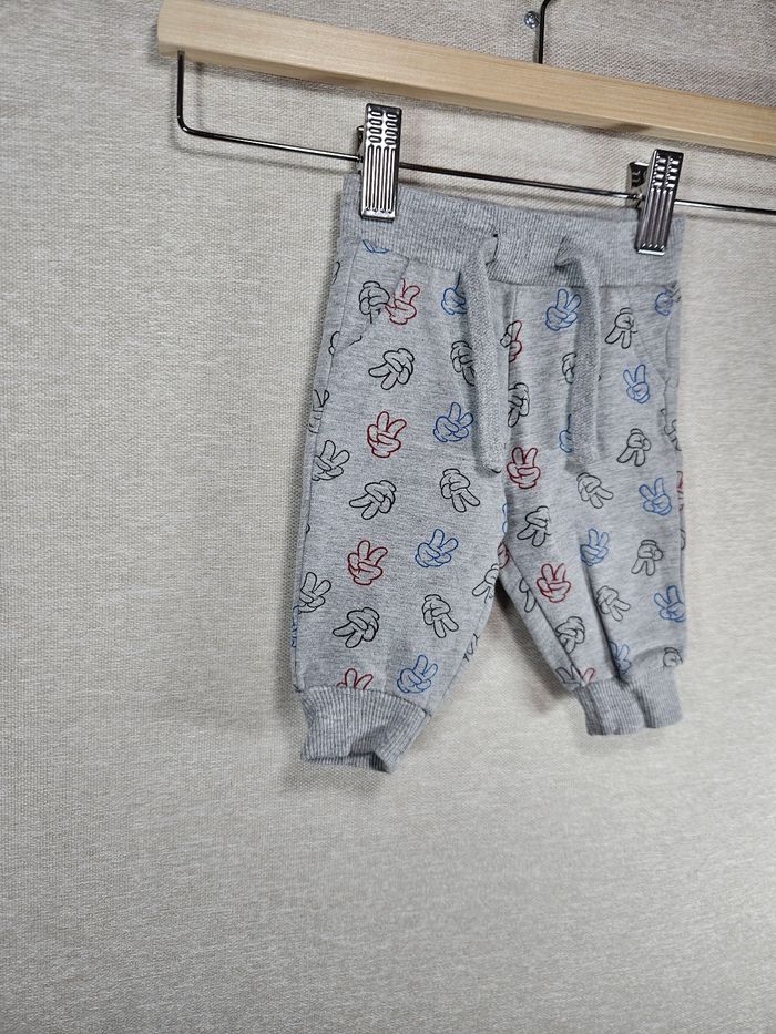 Jogging gris Mickey disney 3 mois - photo numéro 5