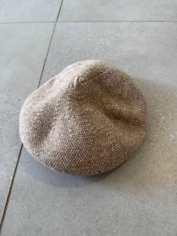 Chapeau béret Zara, taille M, très bon état