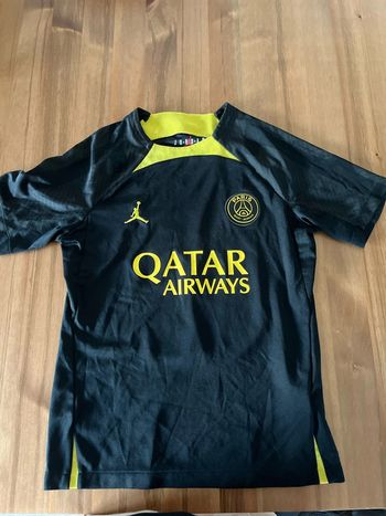 Maillot foot Jordan PSG garçon L 147-158 cm
