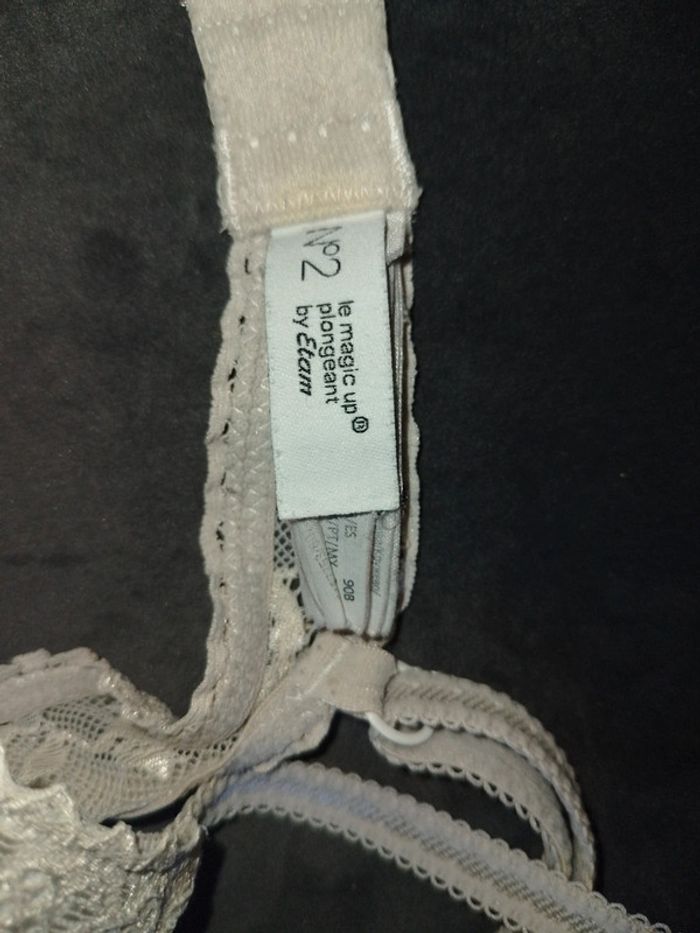 Soutien gorge 90B blanc etam - photo numéro 2