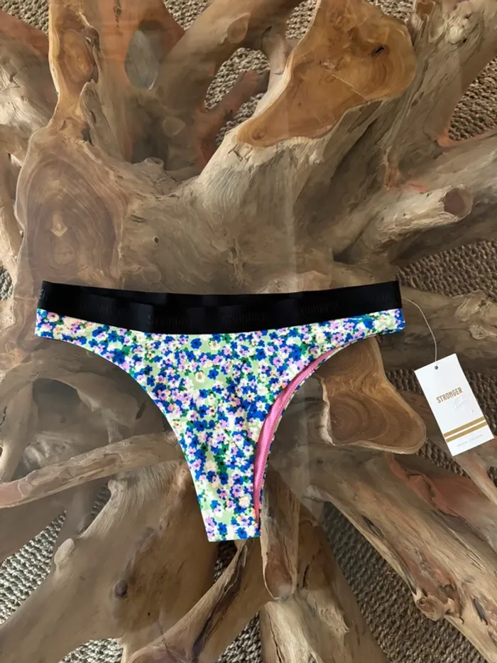 Bas de maillot de bain Roxy femme Stronger fleurs brésilien bikini - photo numéro 2