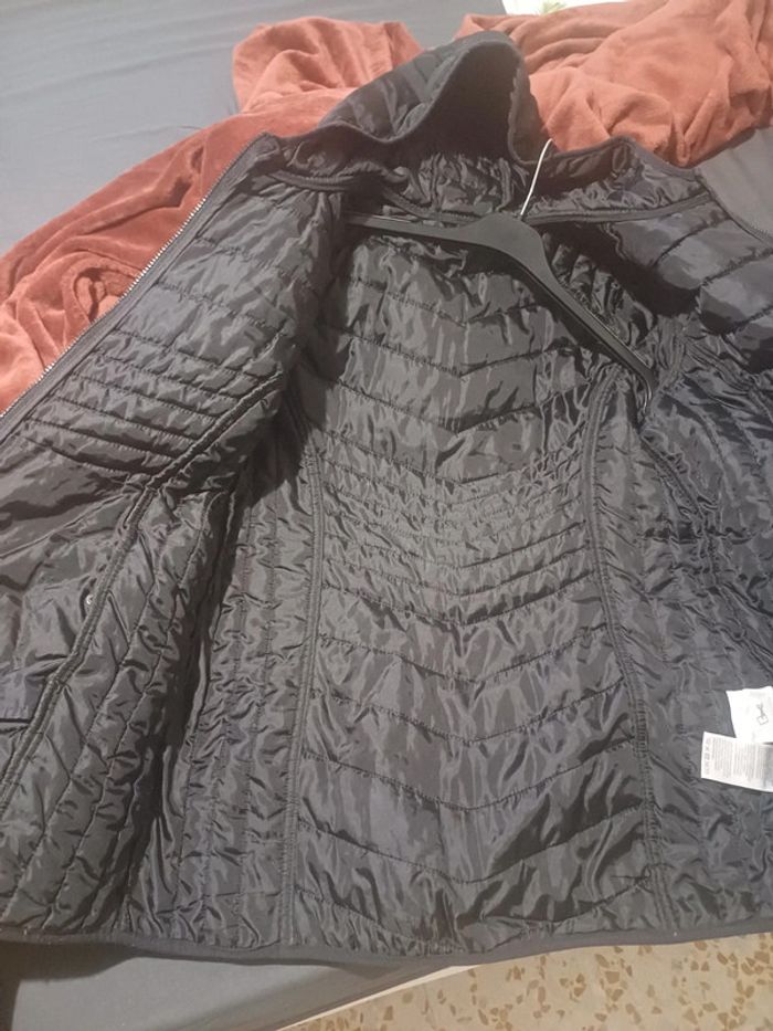 Manteau noir parka - photo numéro 3