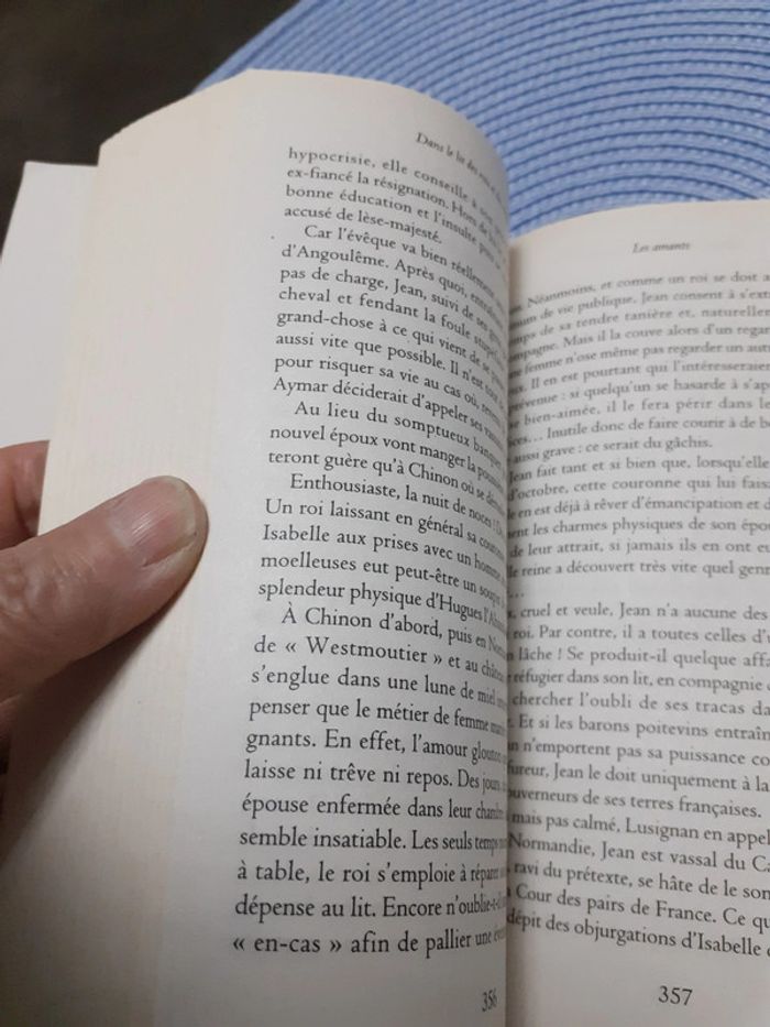 Dans le lit des rois et reines - photo numéro 7