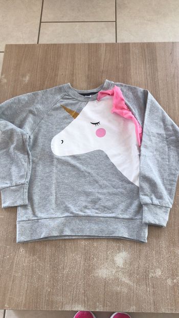 Sweat-shirt licorne