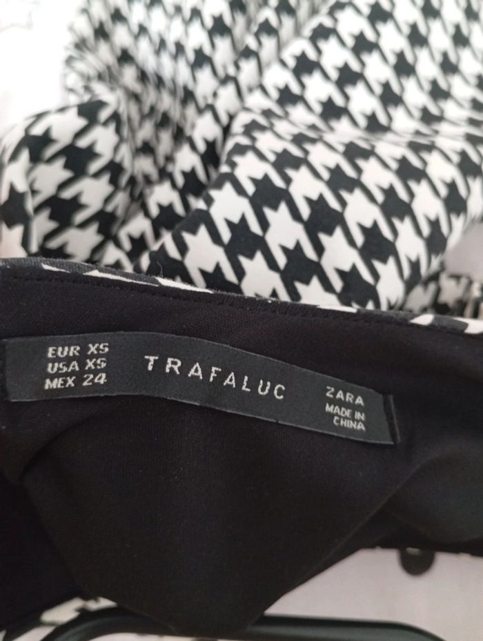 Robe Zara taille XS - photo numéro 6
