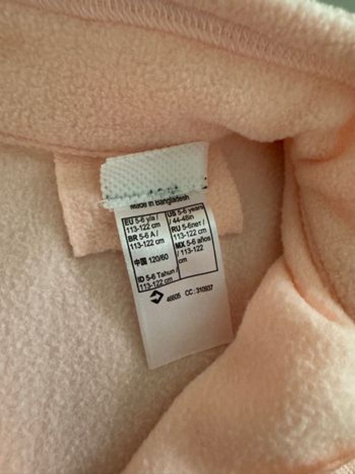 Pull polaire 4-6 ans Quechua décathlon. Parfait état. - photo numéro 5