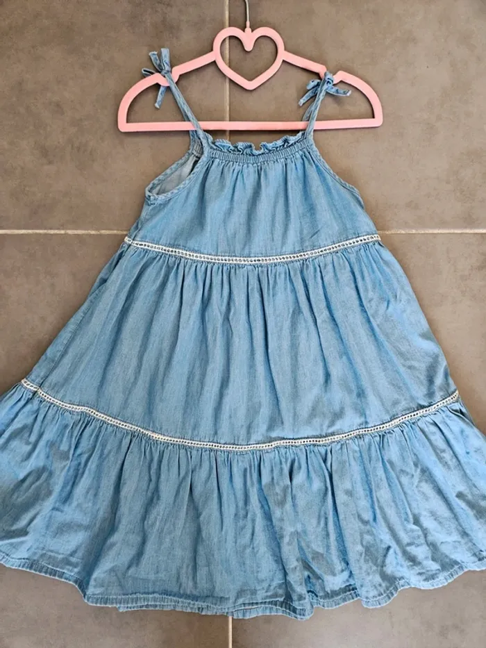 Robe fille Primark, taille 6-7 ans(122cm), Excellent État, très peu portée - photo numéro 14