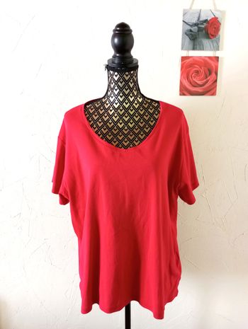 🌸 T-shirt, cintre à cintre, taille 8