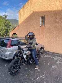 profil