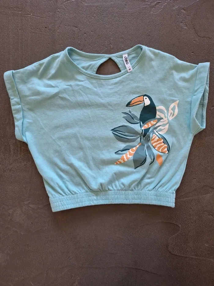 Crop top
